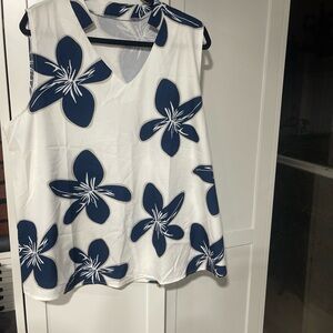 Sleeveless Blouse White With Blue Flowers, Size 3XL